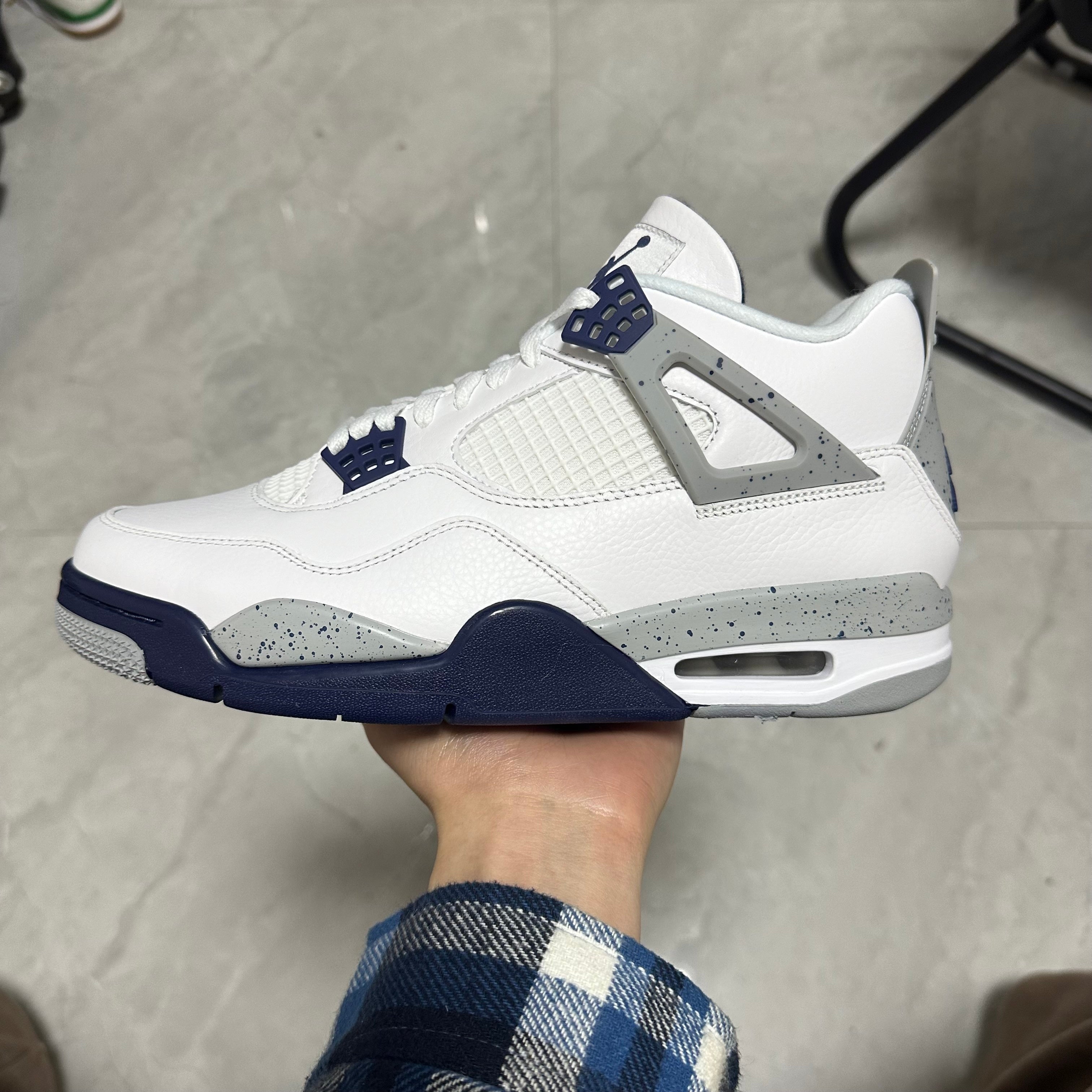 Air Jordan 4 - Midnight Navy