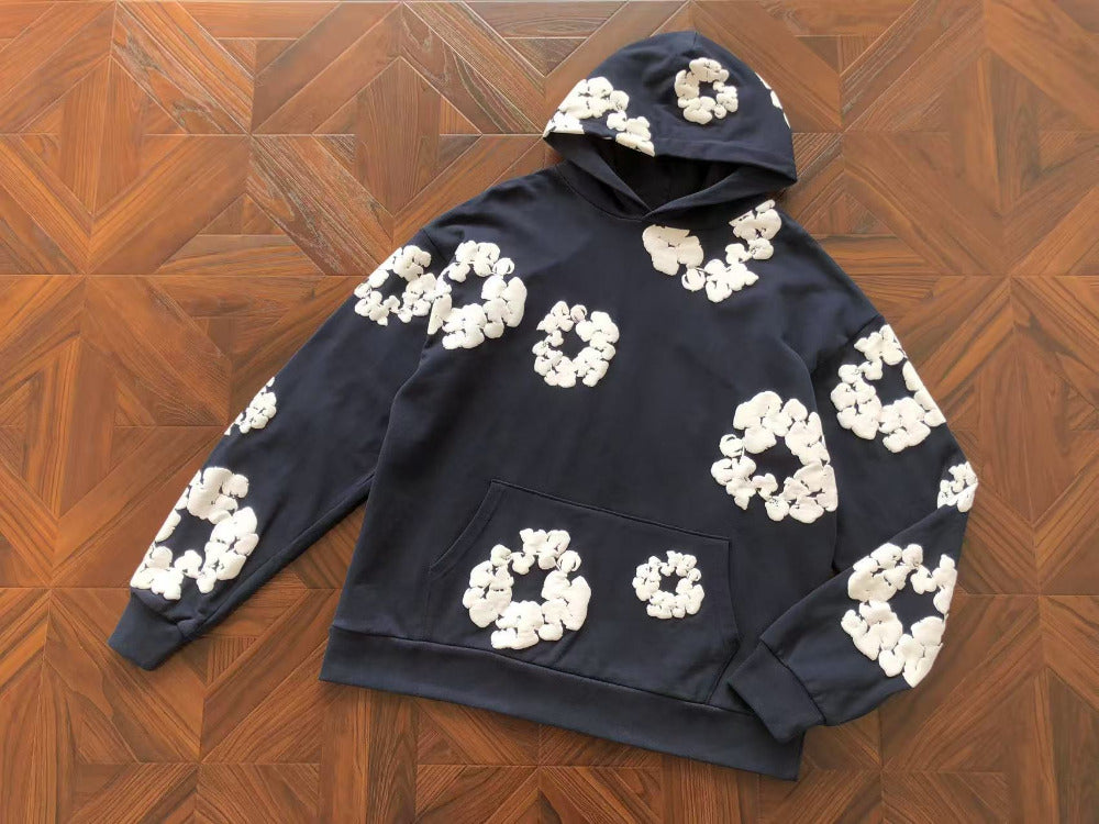 The Cotton Wreath Sweatshirt Black