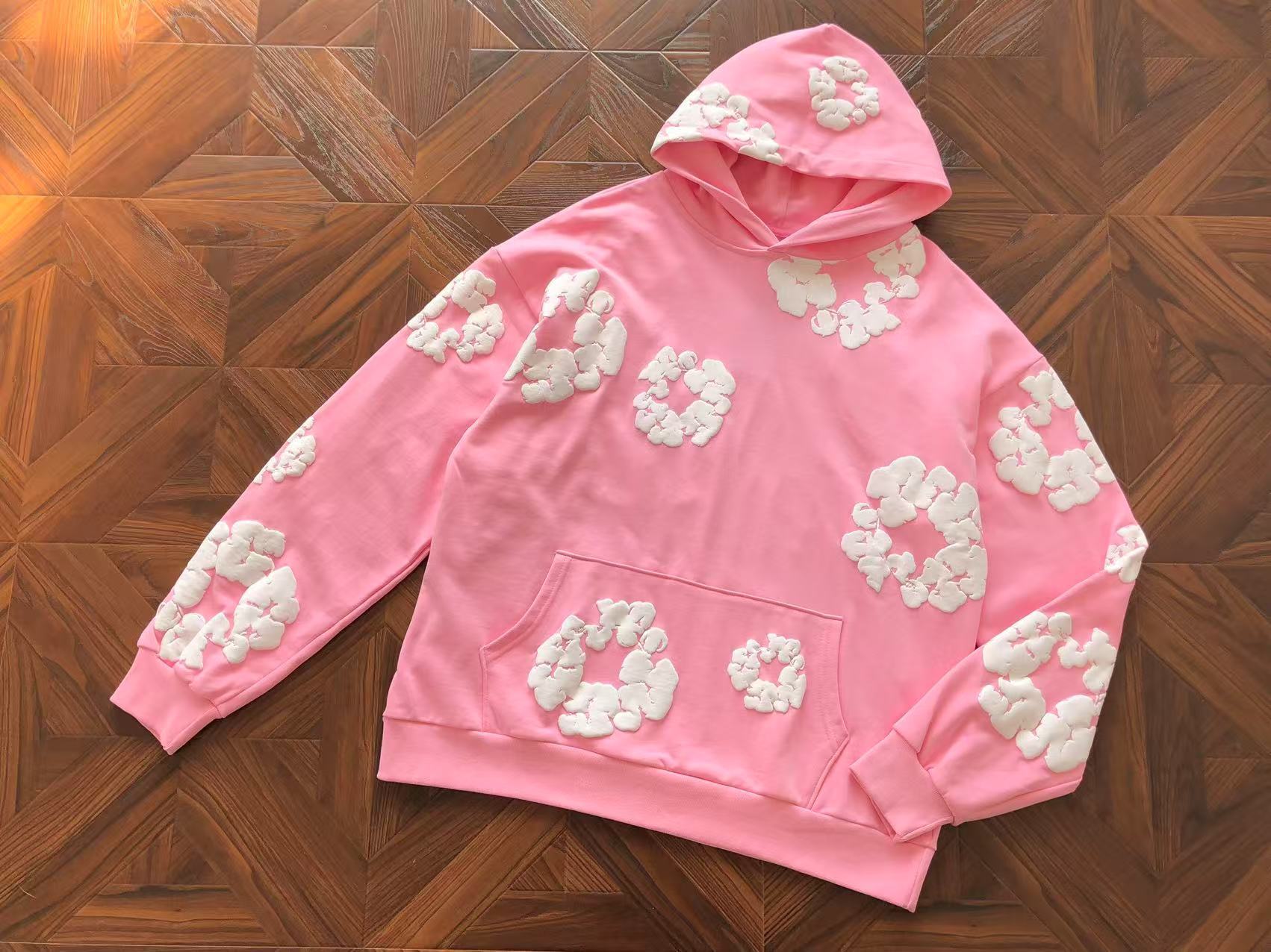 The Cotton Wreath Sweatshirt Pink