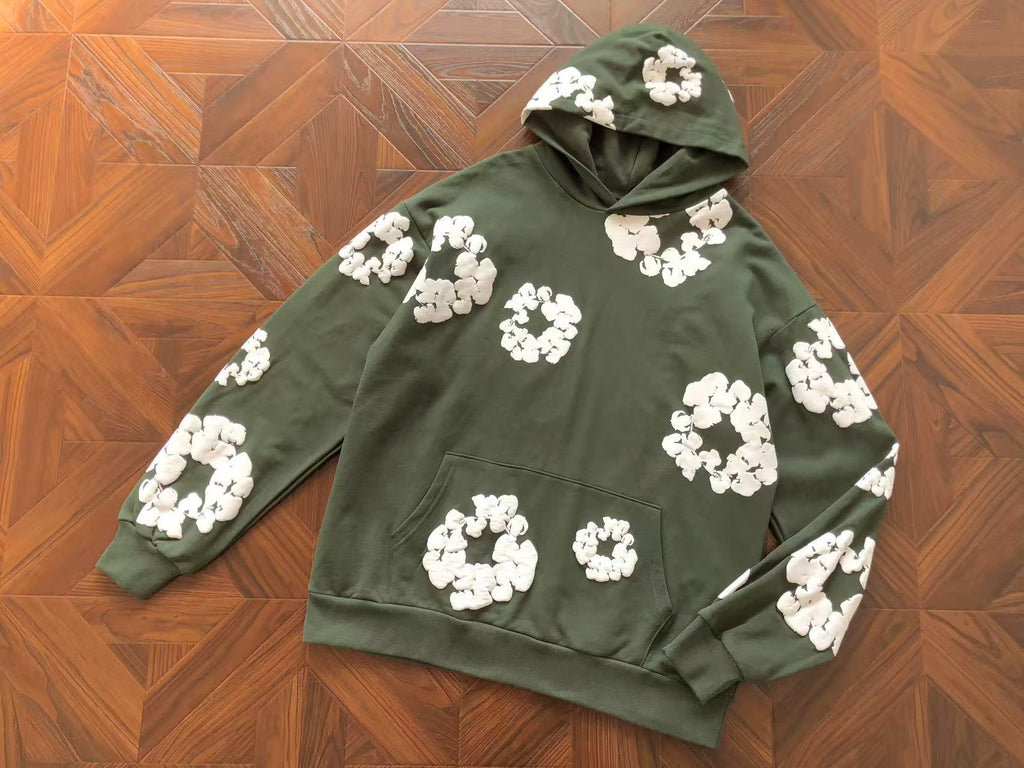The Cotton Wreath Sweatshirt Olive