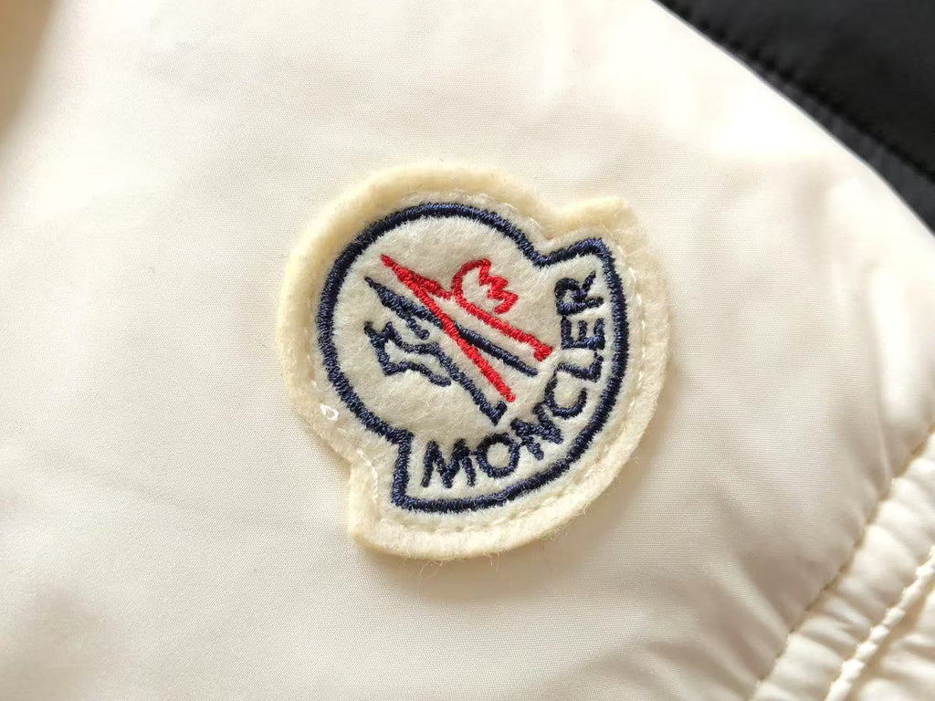 Moncler Vezere puffer jacket