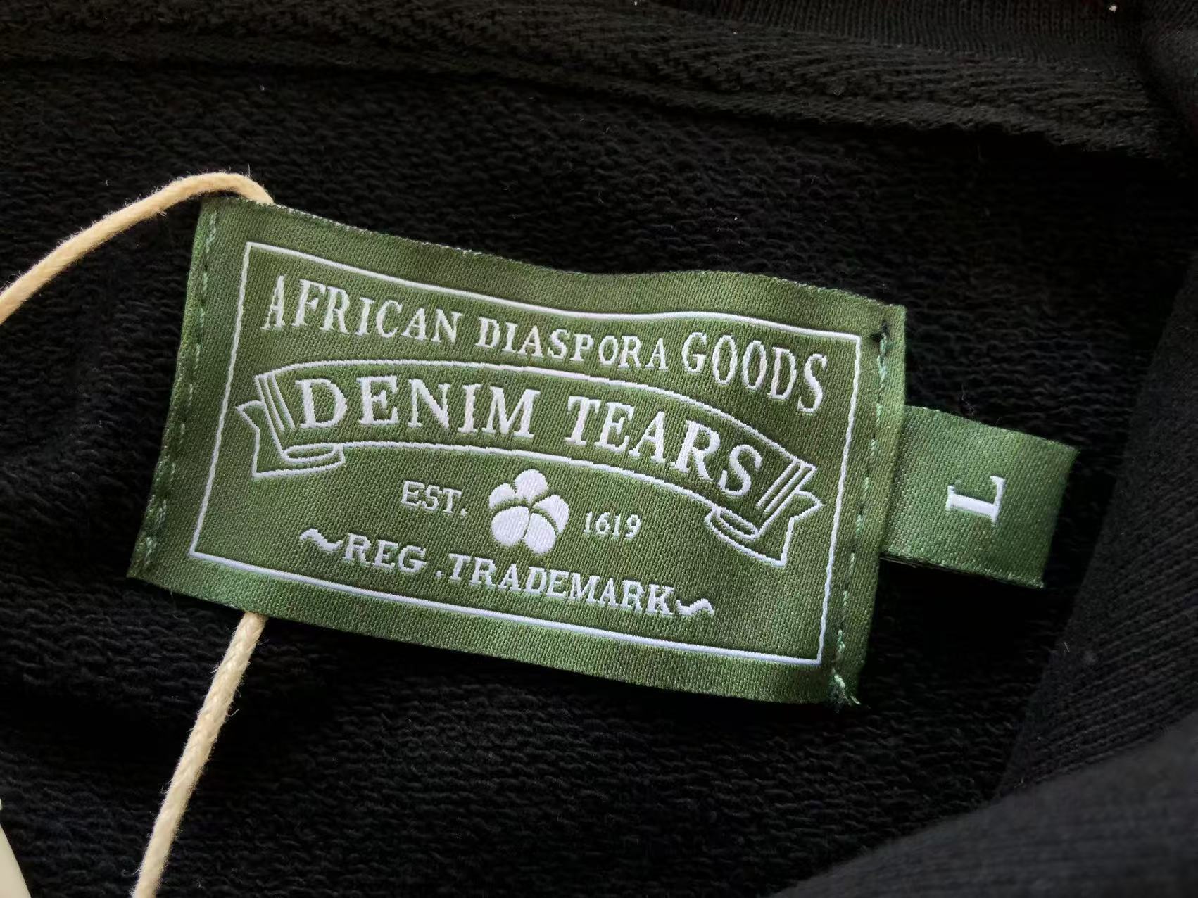 The Cotton Wreath Sweatshirt 'Grey Monochrome'