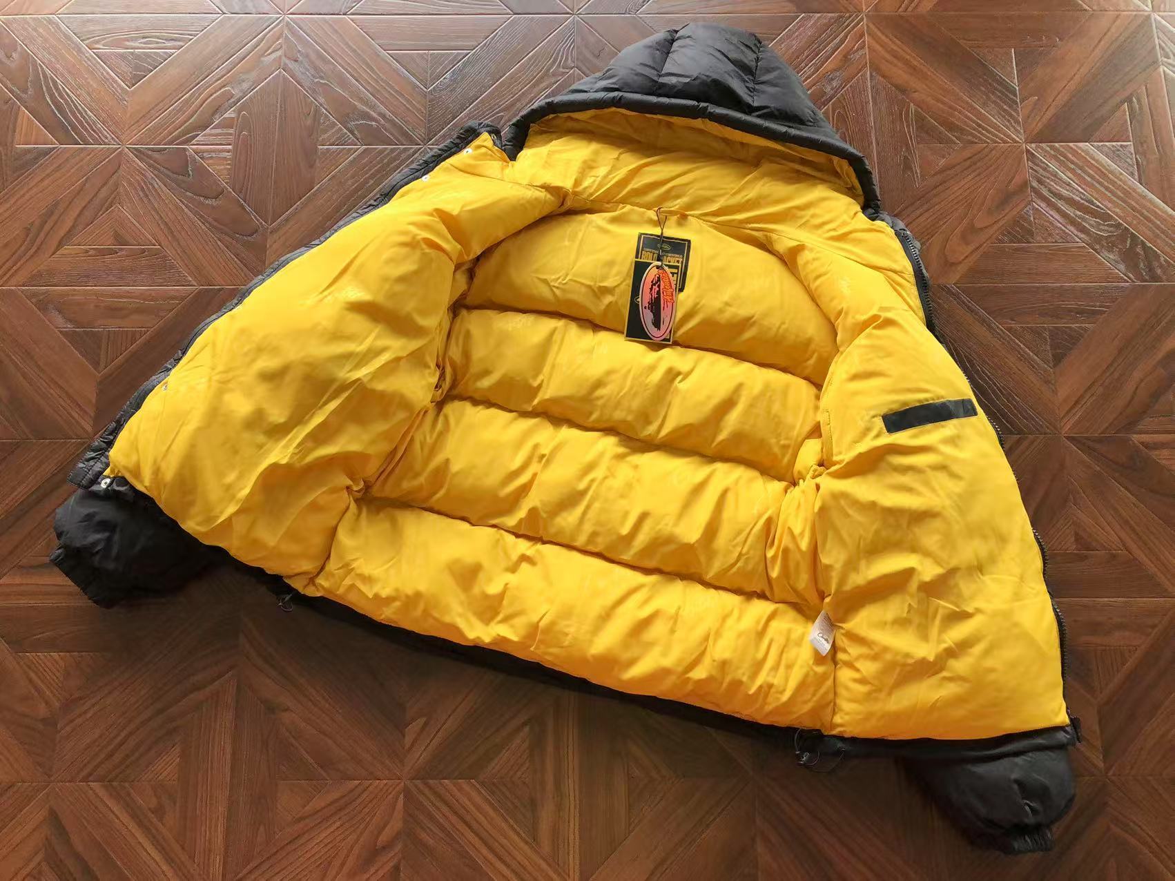 Corteiz RTW Bolo V2 Puffer Jacket