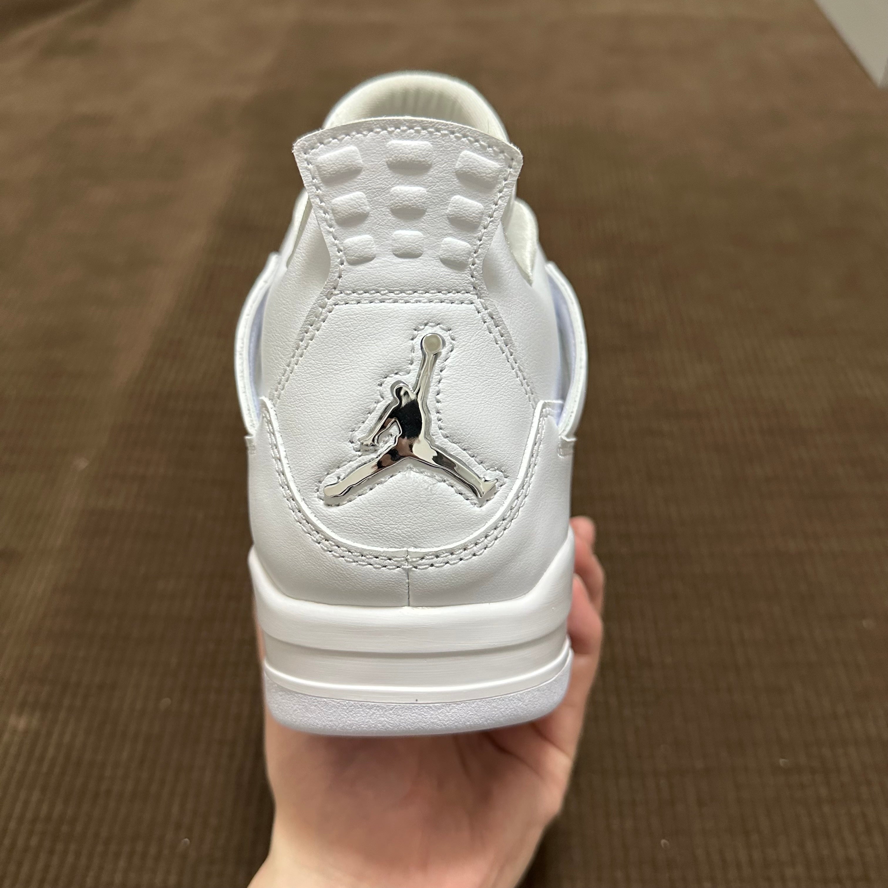 Air Jordan 4 - Pure Money