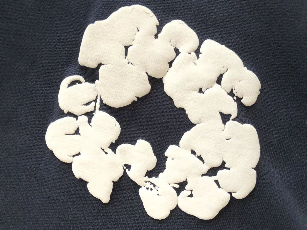 The Cotton Wreath Sweatshirt Black